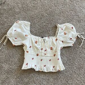 White/Flower Blouse